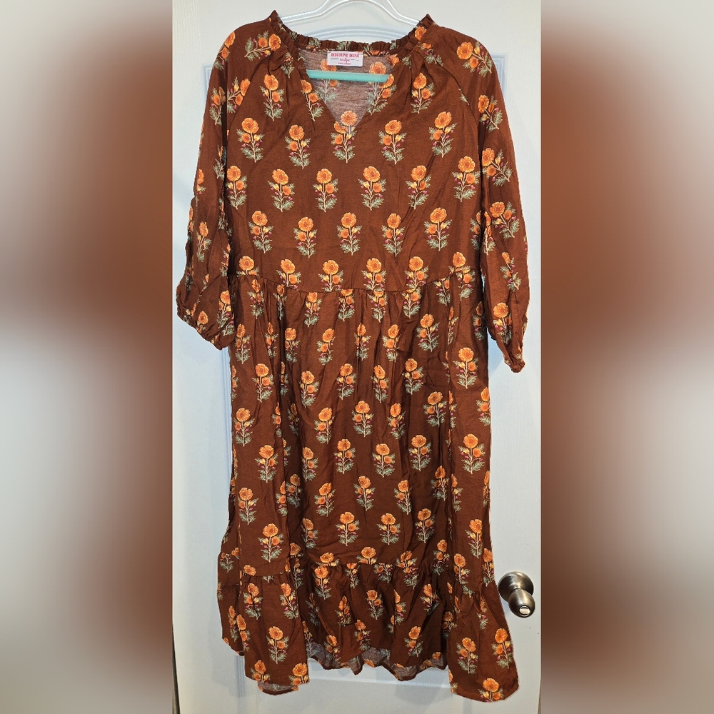Brand NEW Womens Floral Midi Dress Size-XL